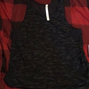 Lululemon mesh back camo tank